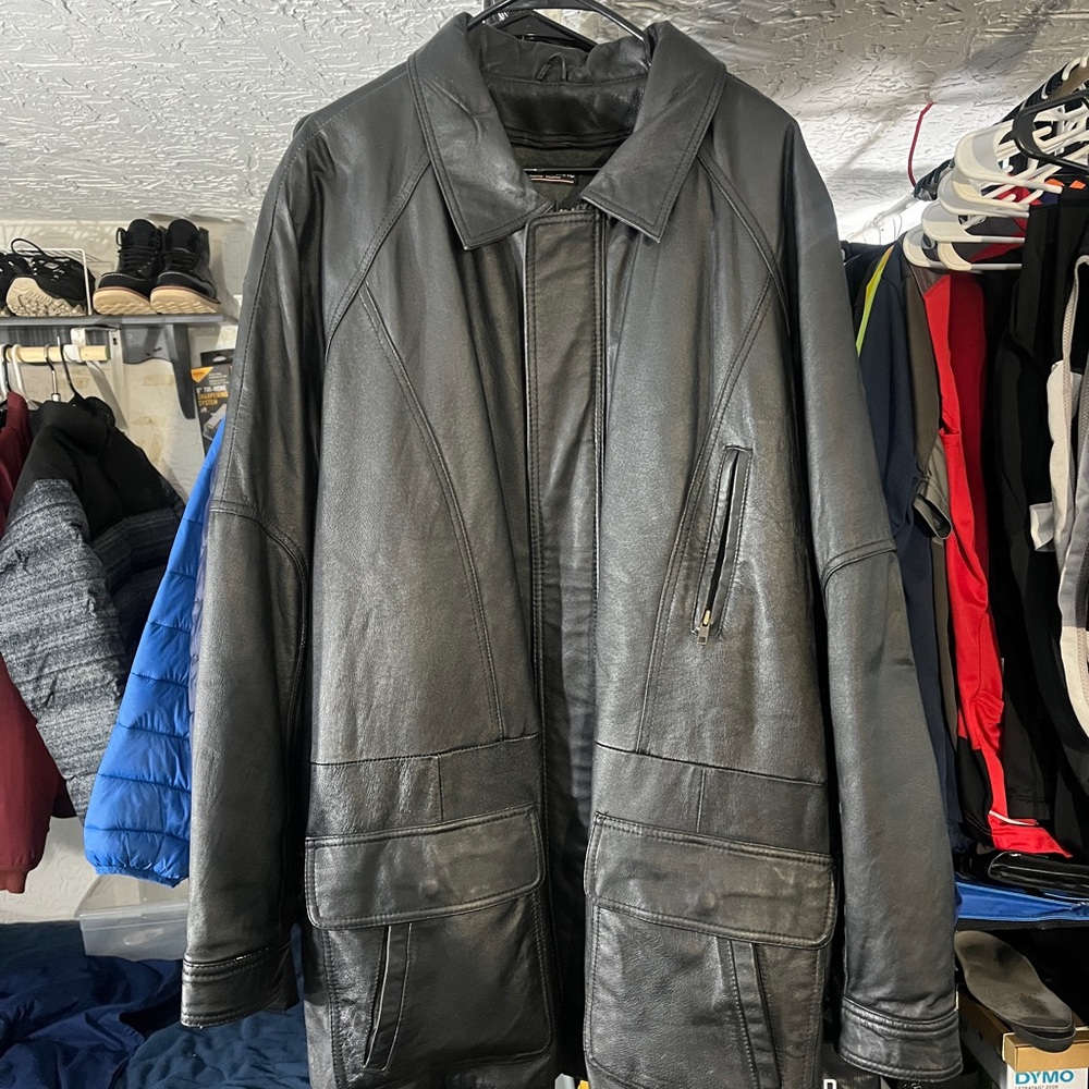 Mens Wilson leather jacket size large fleece lined euc